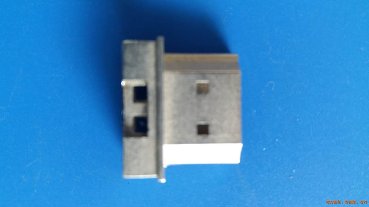 Ŵ
